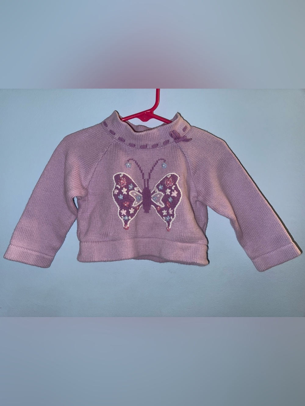 Girls sweater